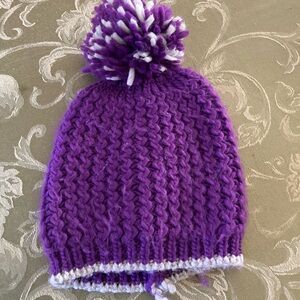 Hand knit hat